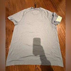 lululemon athletica Men's Sky Blue Crew Tee